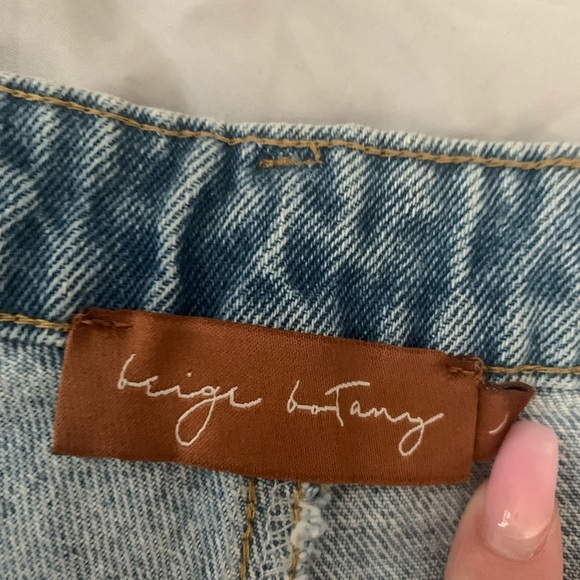 Beige Botany Boyfriend Jeans 🤍 - Picture 4 of 5